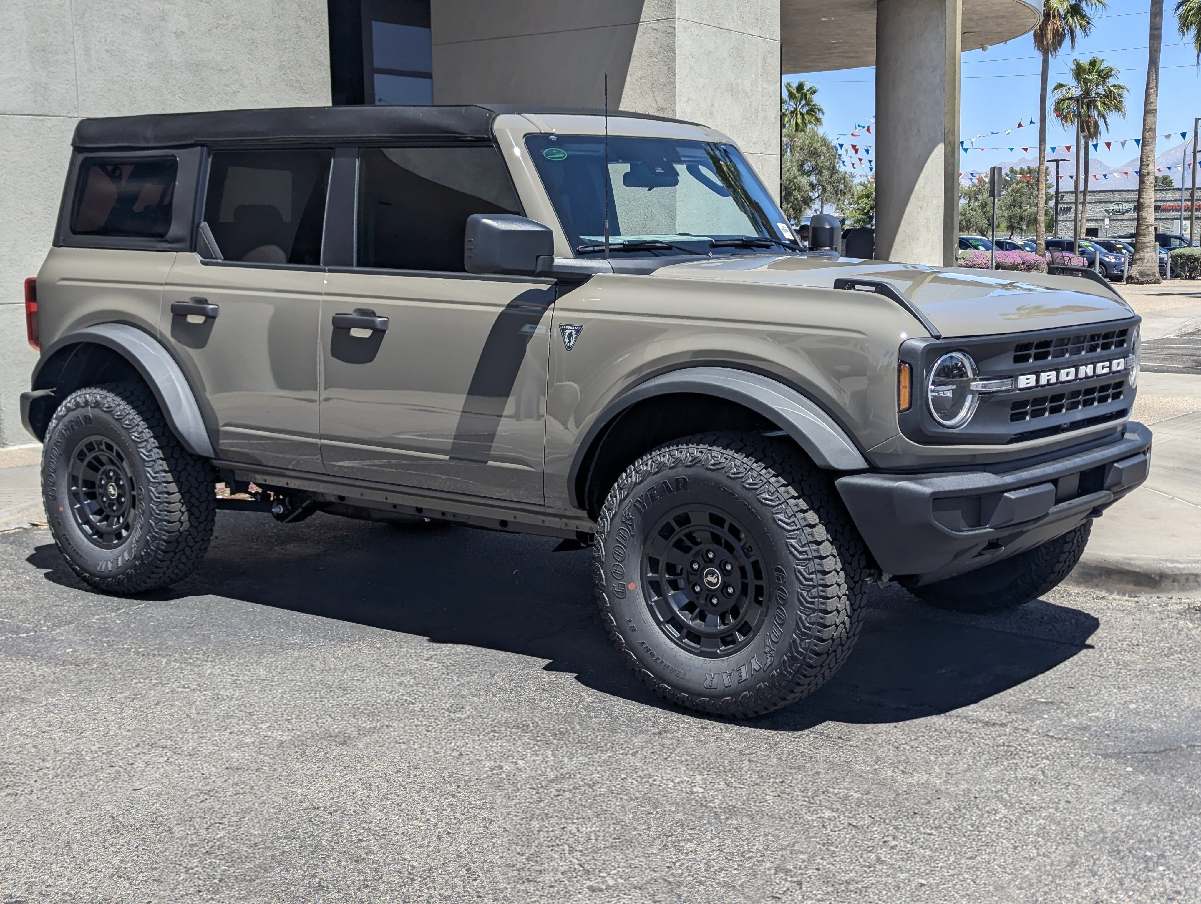 2026 Ford Bronco Base in Marsh Gray — front three-quarter view
